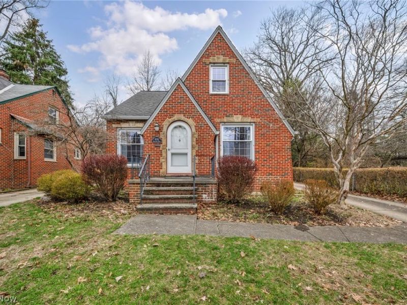 4098 Ridgeview Road, Cleveland, OH 44144 Photo 1