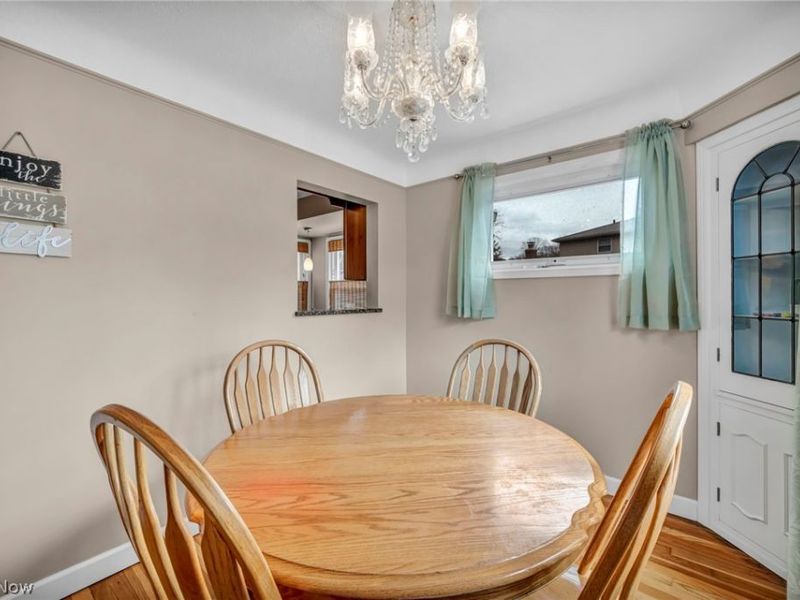 4098 Ridgeview Road, Cleveland, OH 44144 Photo 10