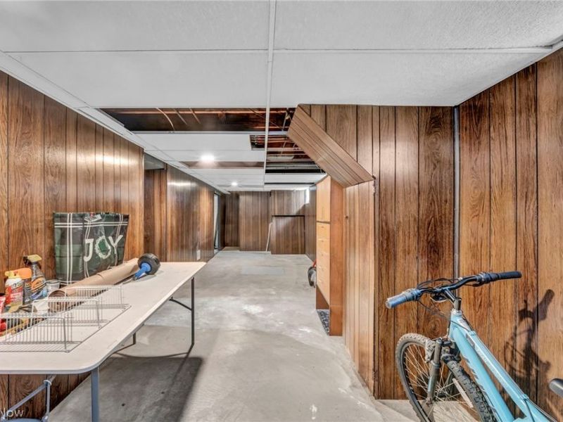 4098 Ridgeview Road, Cleveland, OH 44144 Photo 33