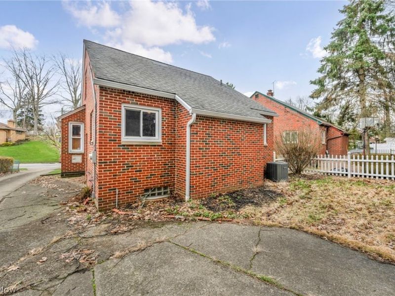 4098 Ridgeview Road, Cleveland, OH 44144 Photo 40