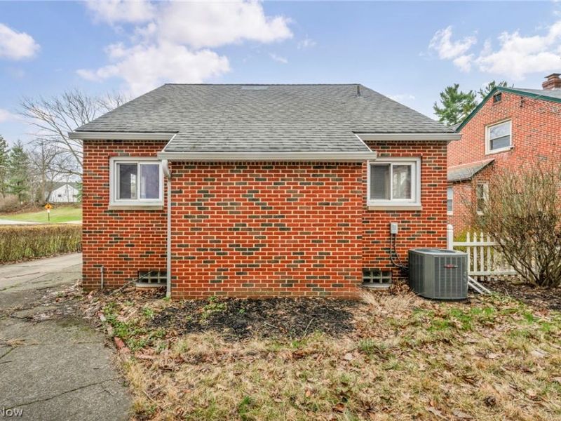 4098 Ridgeview Road, Cleveland, OH 44144 Photo 41