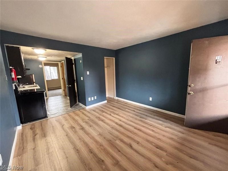 519 Crosby Street, Unit 10, Akron, OH 44302 Photo 2