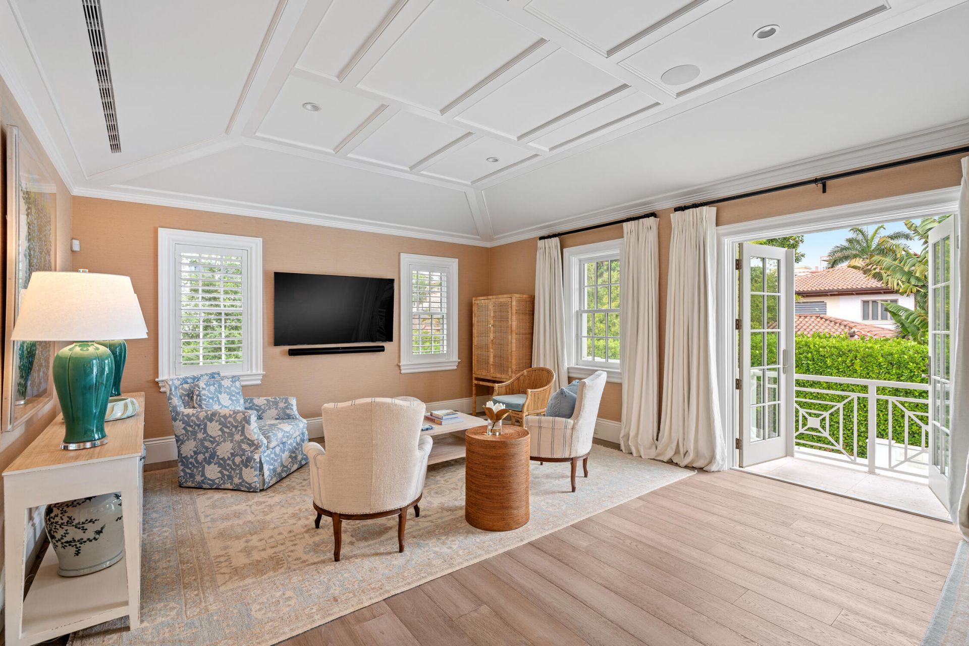 449 Australian Avenue, Palm Beach, FL 33480 Photo