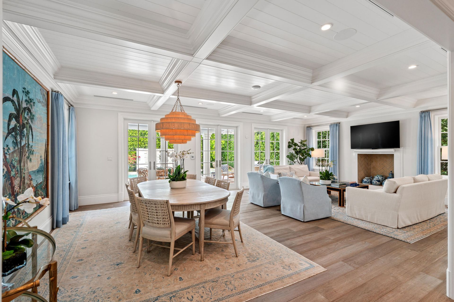 449 Australian Avenue, Palm Beach, FL 33480 Photo