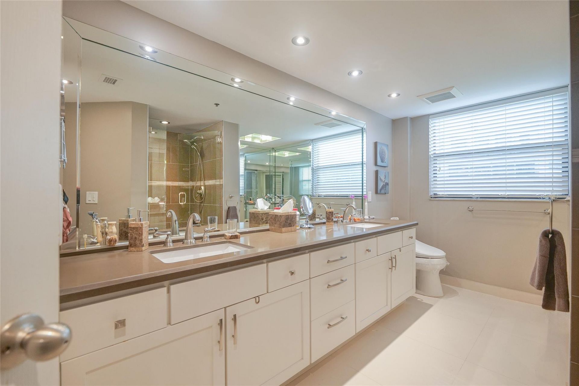 7300 Radice Court, Unit 303, Lauderhill, FL 33319 Photo