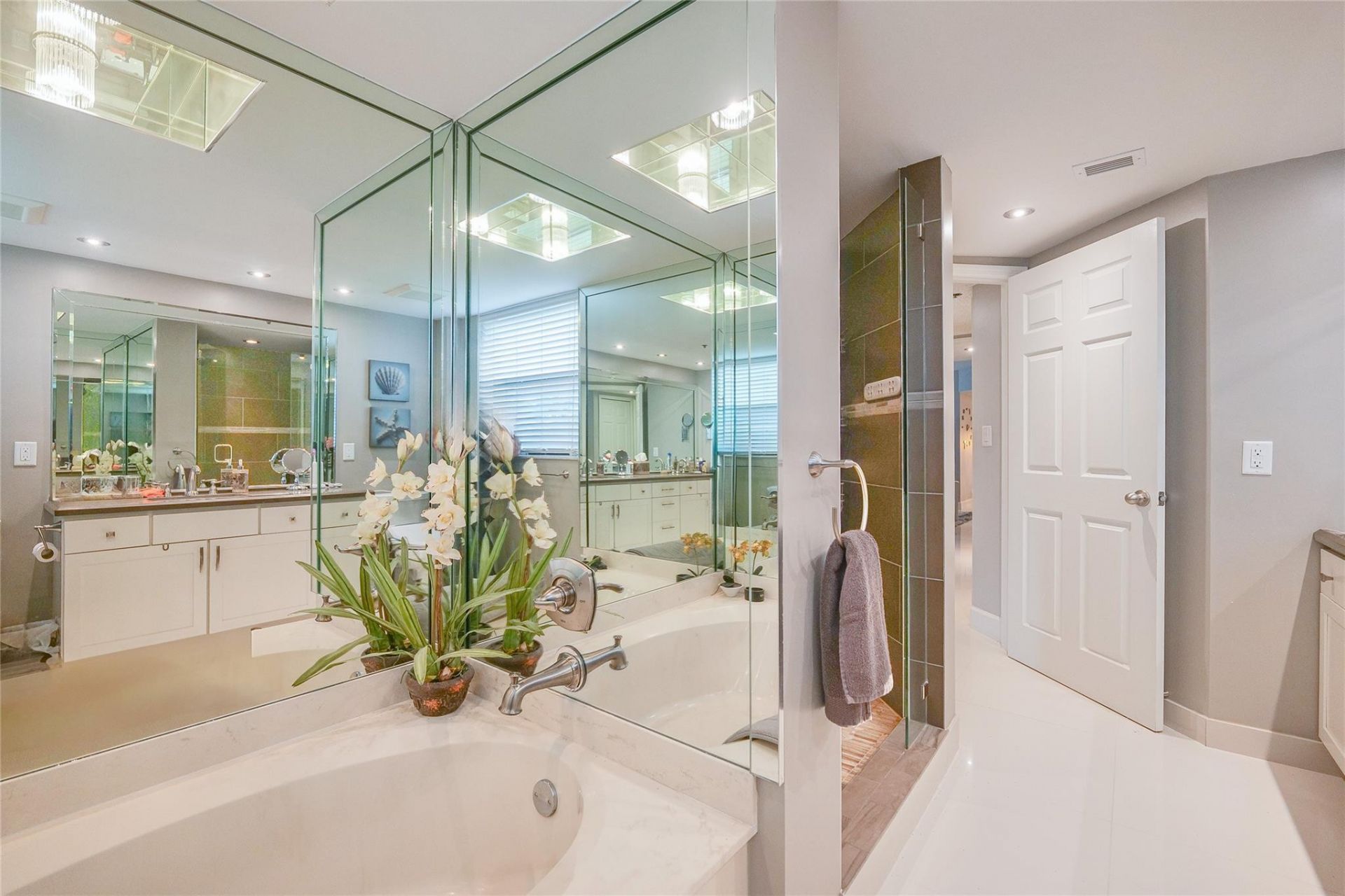 7300 Radice Court, Unit 303, Lauderhill, FL 33319 Photo