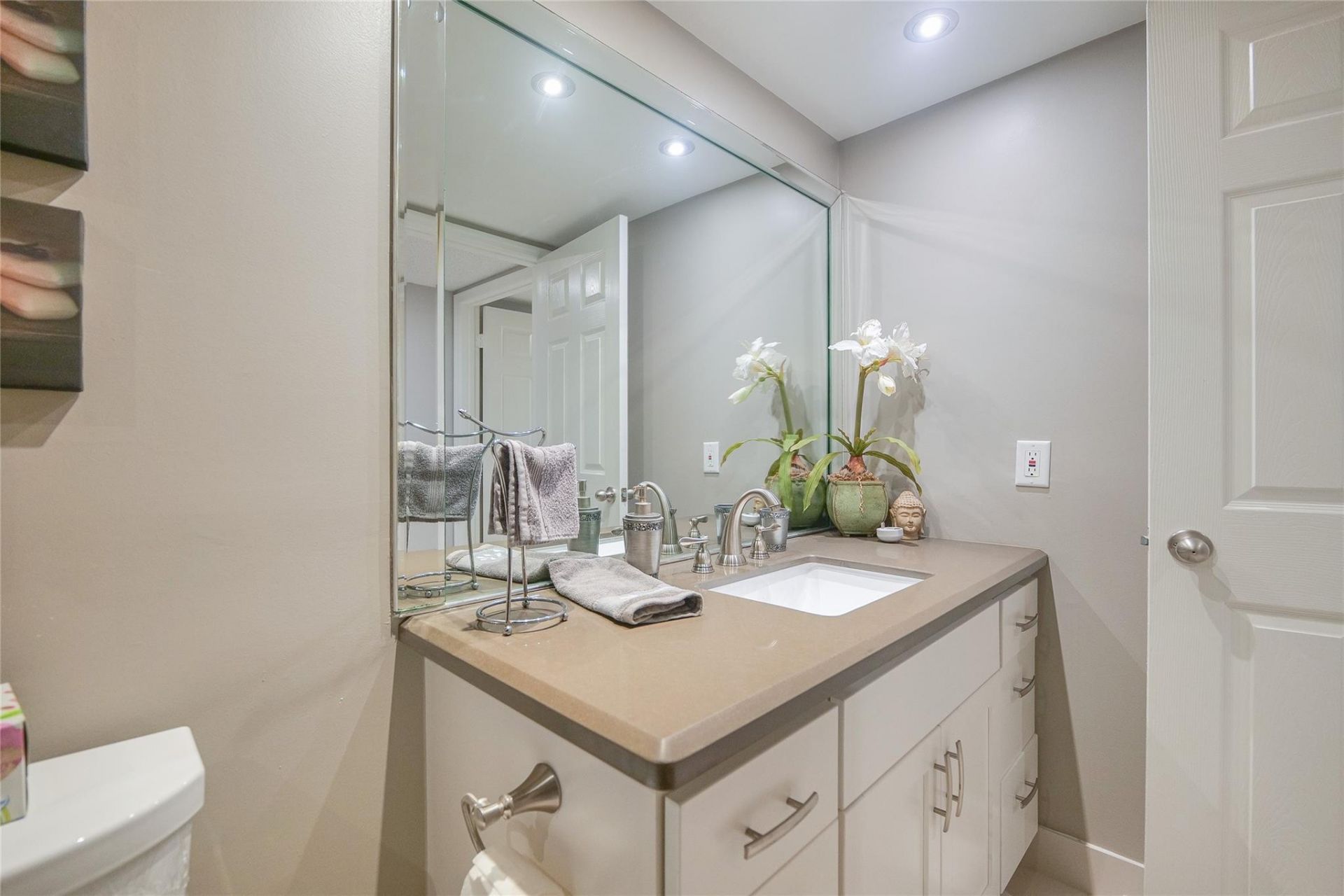 7300 Radice Court, Unit 303, Lauderhill, FL 33319 Photo