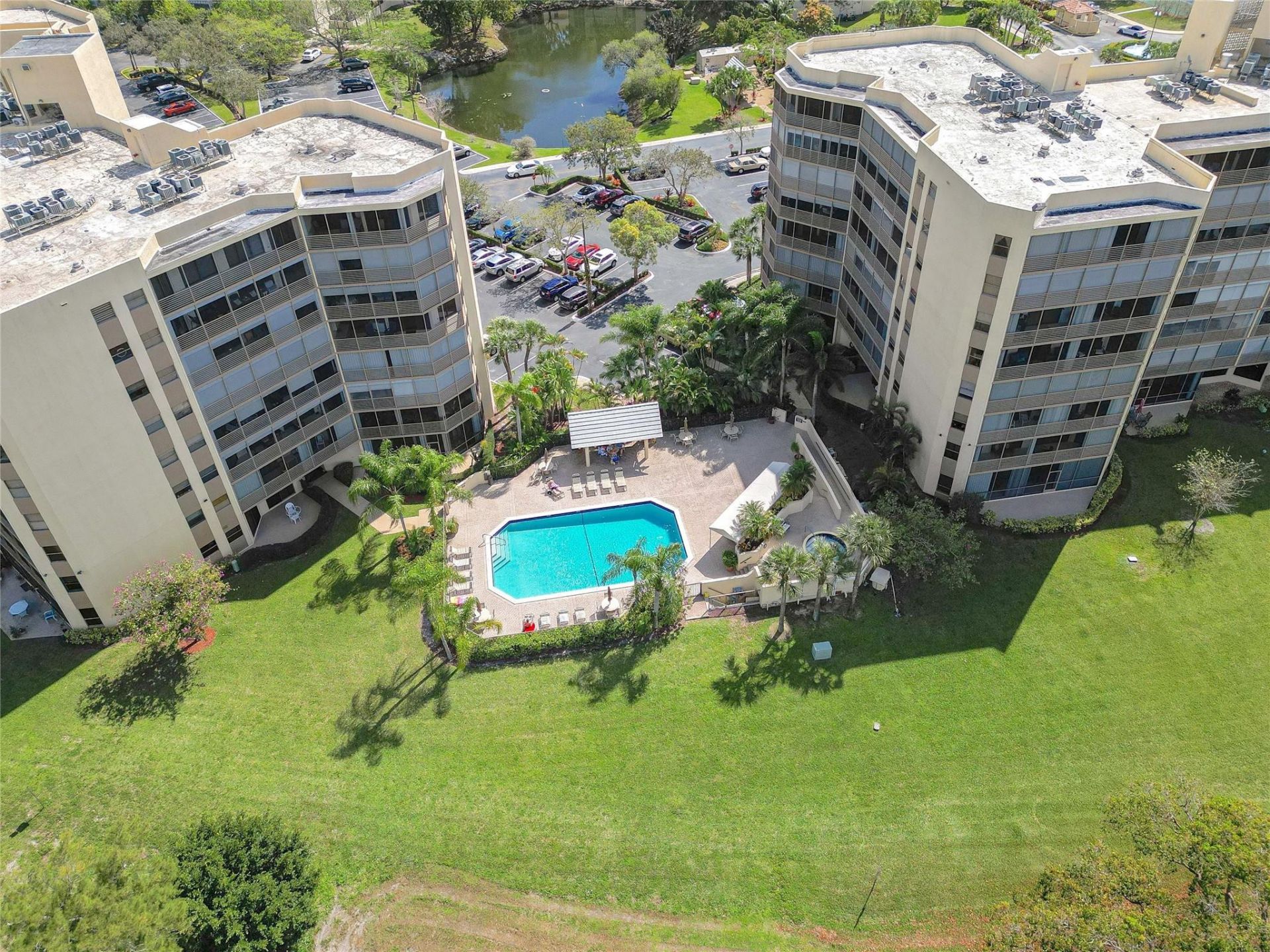 7300 Radice Court, Unit 303, Lauderhill, FL 33319 Photo