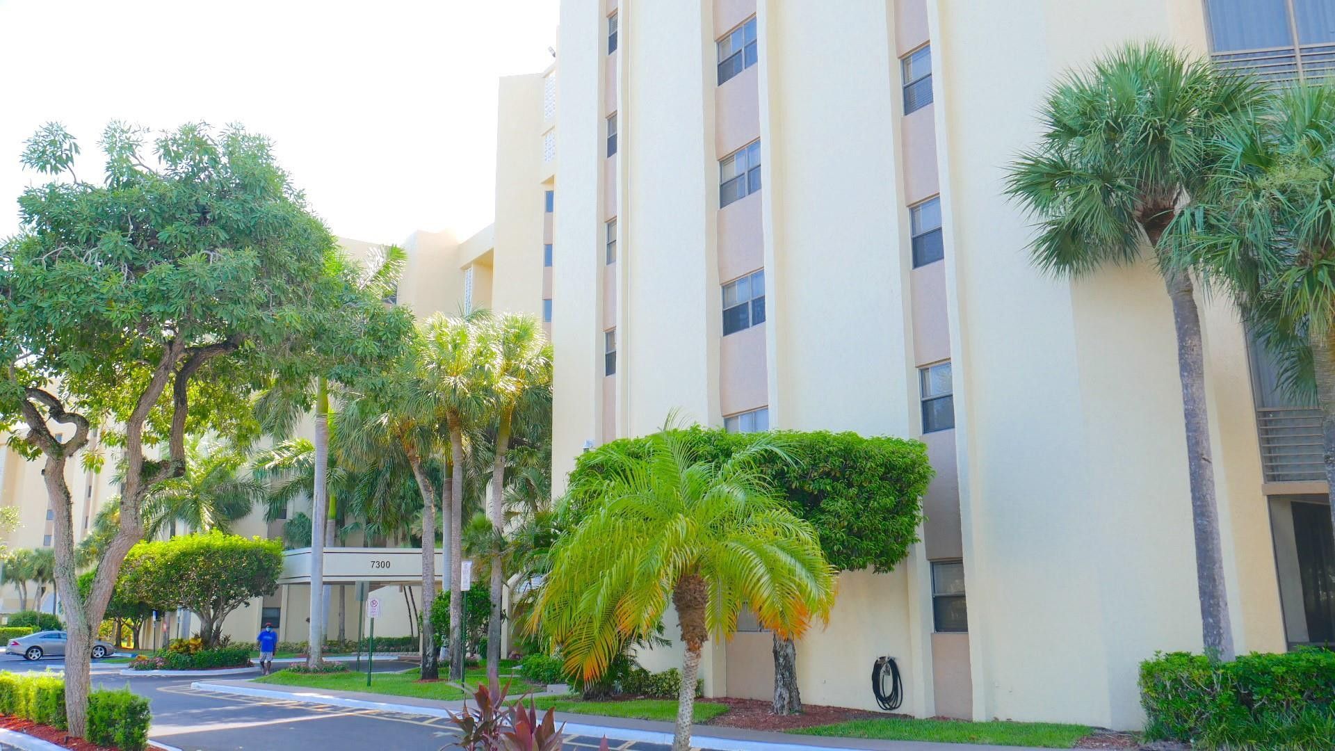 7300 Radice Court, Unit 303, Lauderhill, FL 33319 Photo