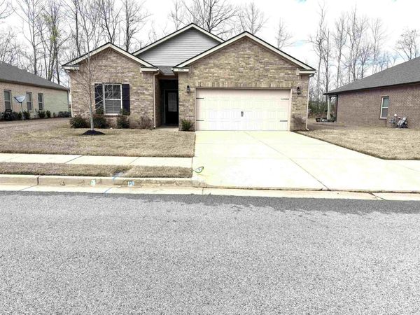 5150 SHELLBACK DR, Millington, TN 38053