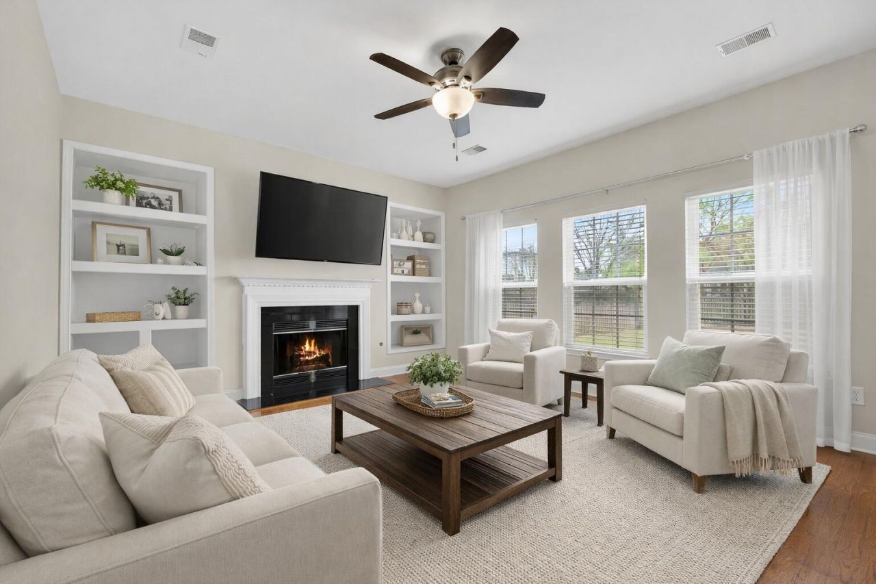 146 Back Tee Circle Photo 12