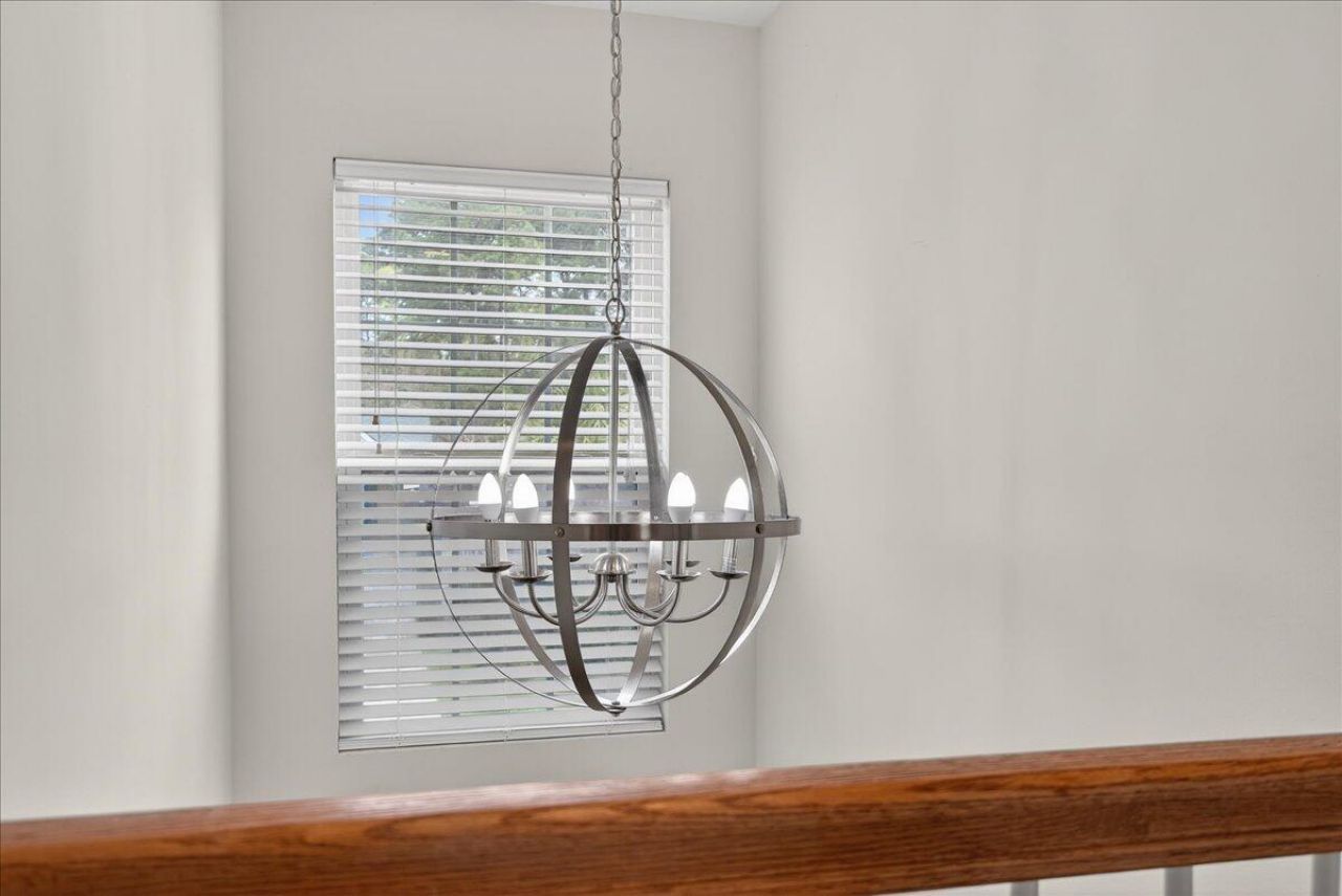 146 Back Tee Circle Photo 14