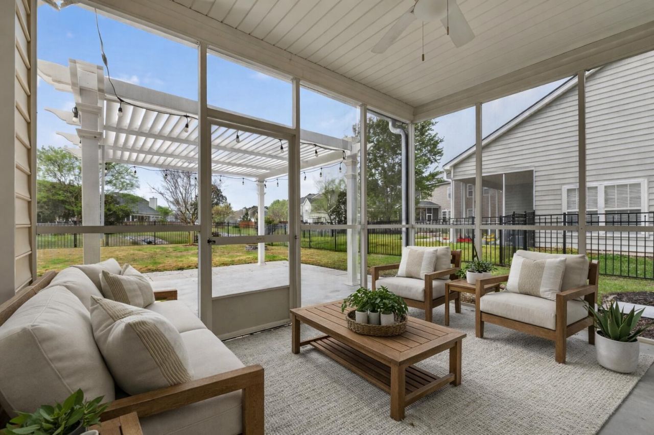 146 Back Tee Circle Photo 23