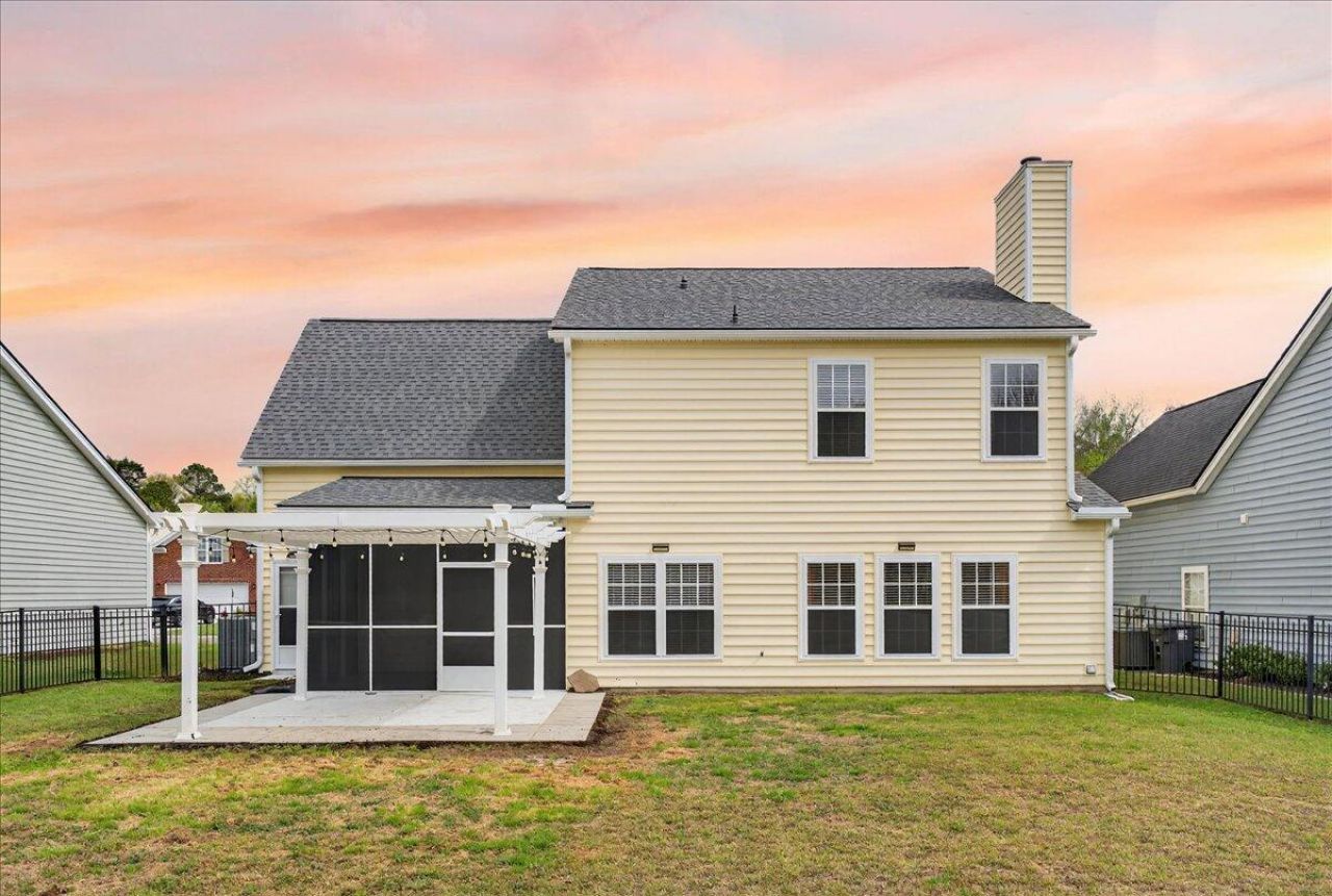 146 Back Tee Circle Photo 25