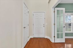 146 Back Tee Circle photo 4