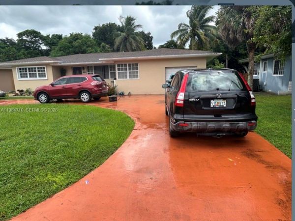 14365 NW 15th Dr , Miami, FL 33167