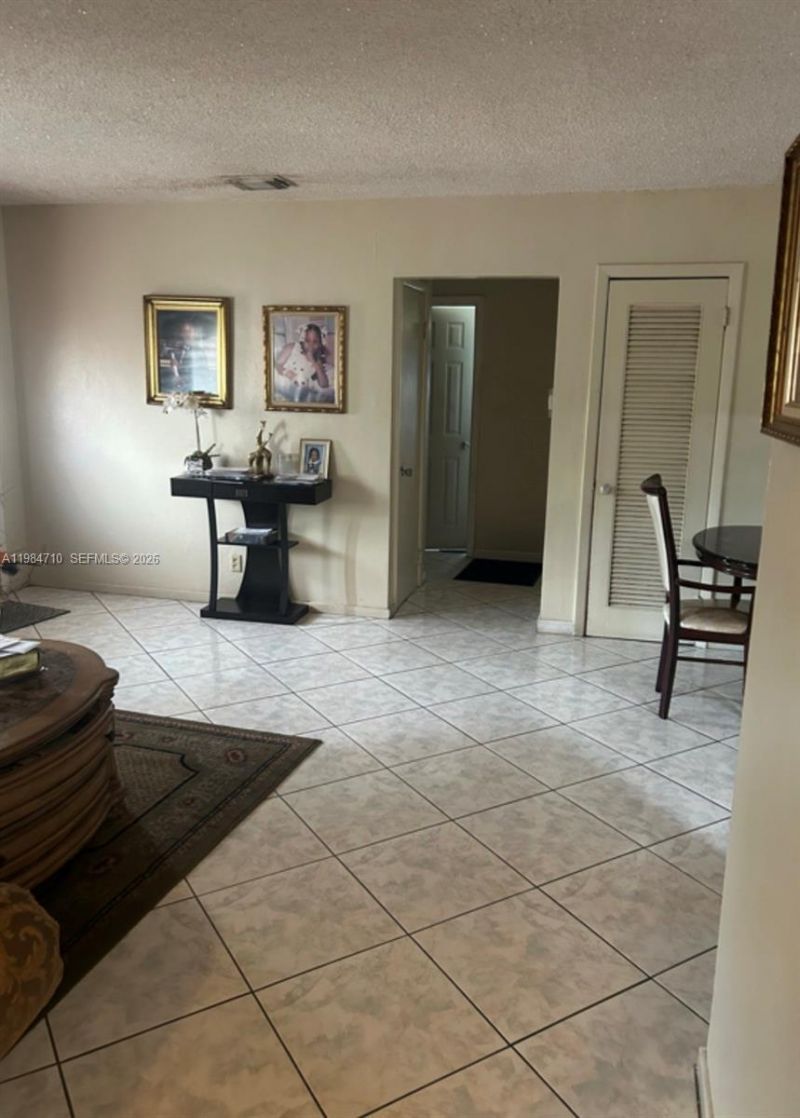 14365 NW 15th Dr , Miami, FL 33167 Photo