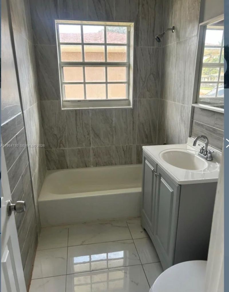 14365 NW 15th Dr , Miami, FL 33167 Photo