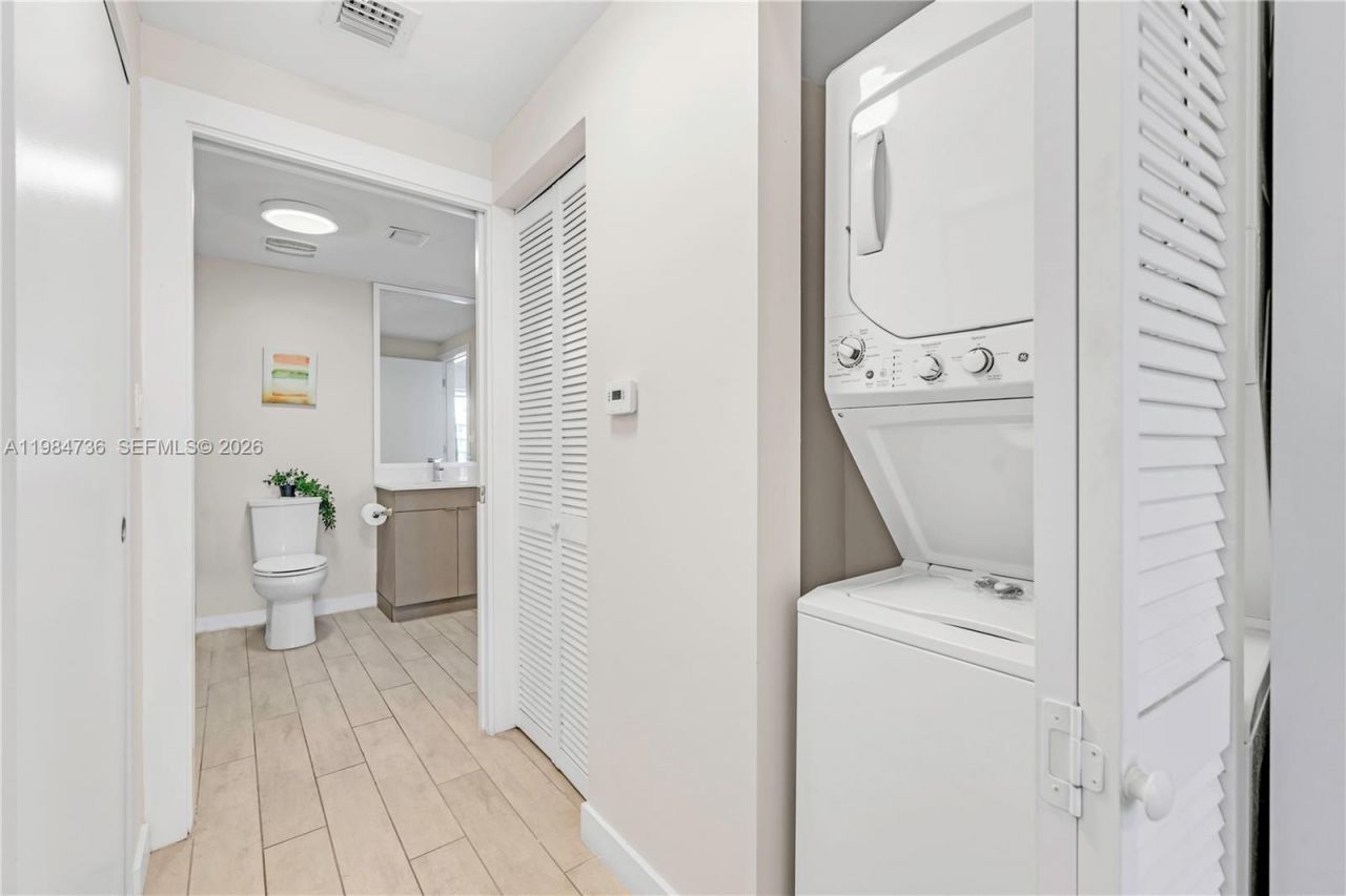 321 NE 26th St , Unit 803, Miami, FL 33137 Photo