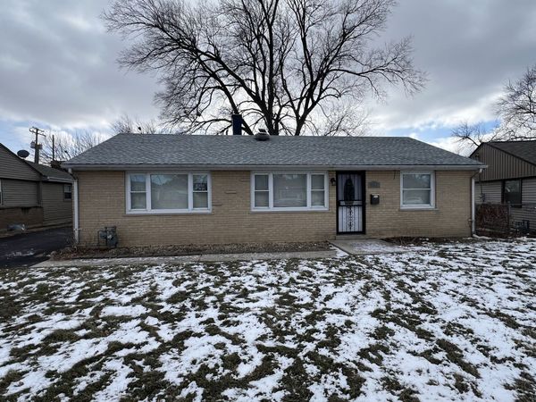 4813 W 102nd Street , Oak Lawn, IL 60453