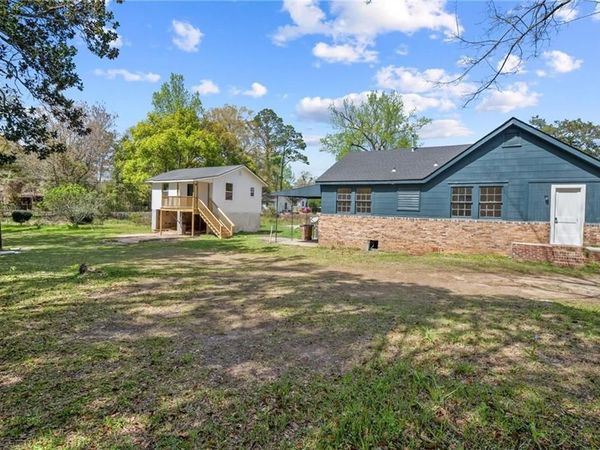 606 Dauphin Island Parkway, Mobile, AL 36606