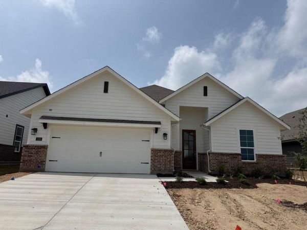 1329 Frio Drive, Springtown, TX 76082