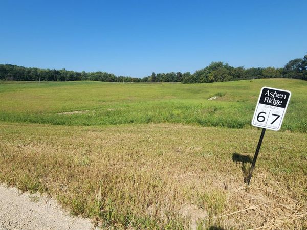 L6B1 Miller Place NW, Rochester, MN 55901