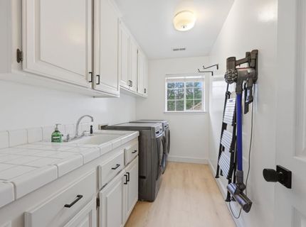 9660 Los Lagos Cir, Granite Bay, CA 95746 Photo