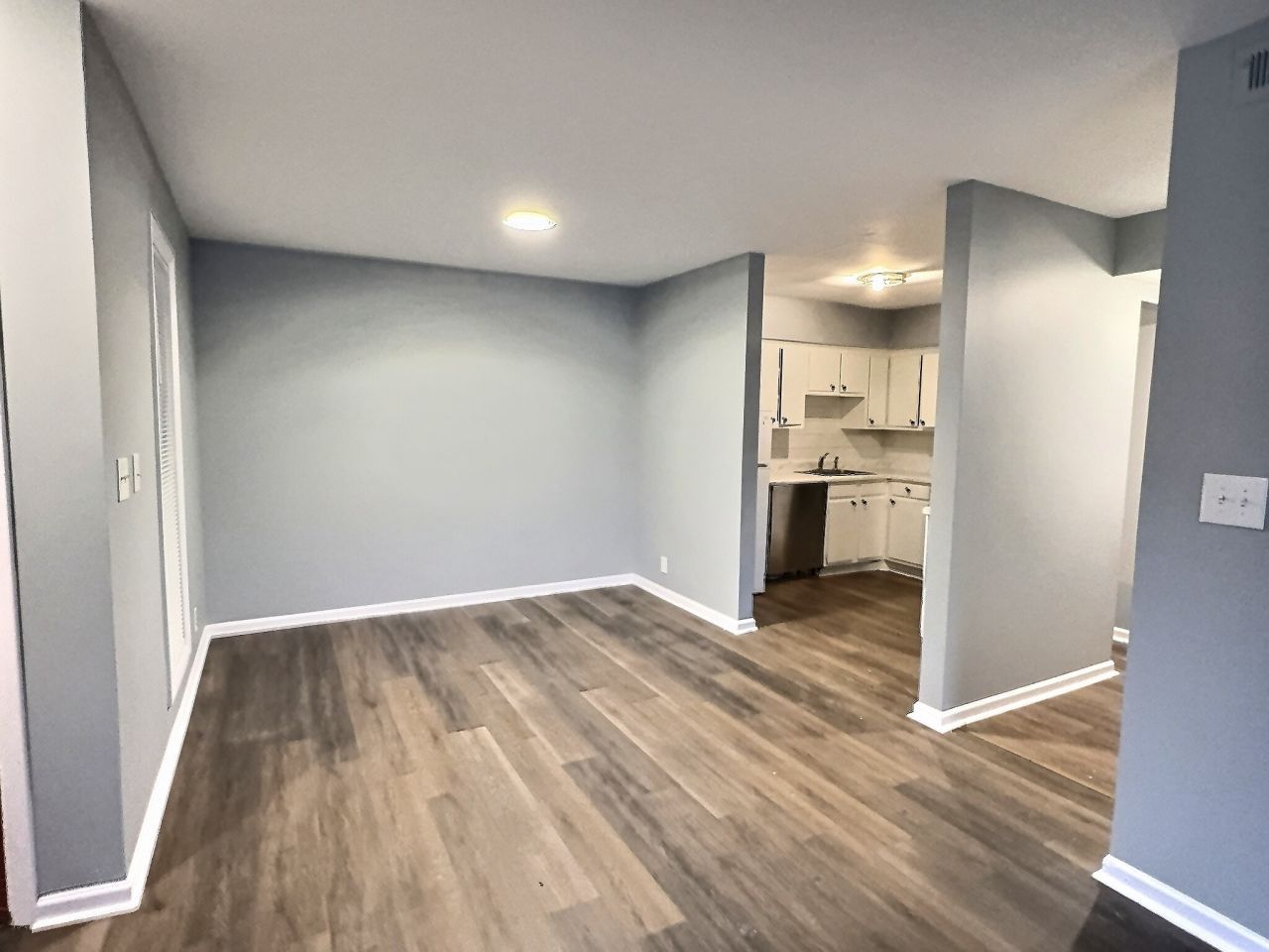 320 Welch Rd, Unit F1, Nashville, TN 37211 Main Photo