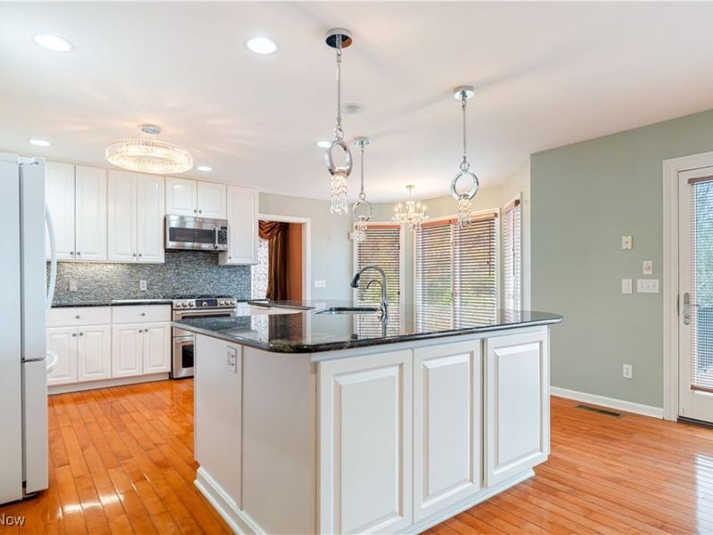 6205 Bertram Avenue NW, Canton, OH 44718 Photo 17