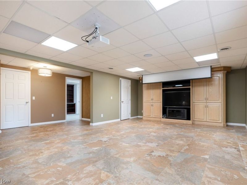 6205 Bertram Avenue NW, Canton, OH 44718 Photo 34