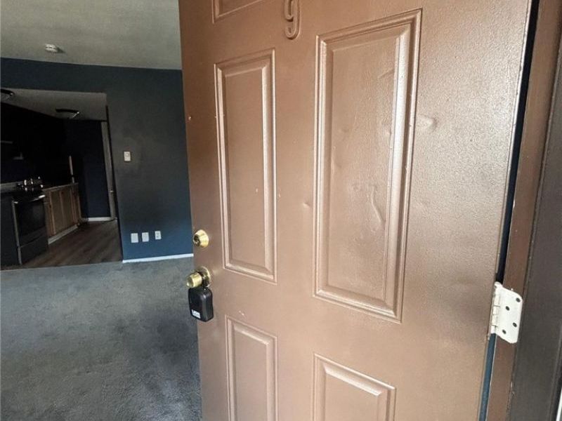 519 Crosby Street, Unit 9, Akron, OH 44302 Photo 13