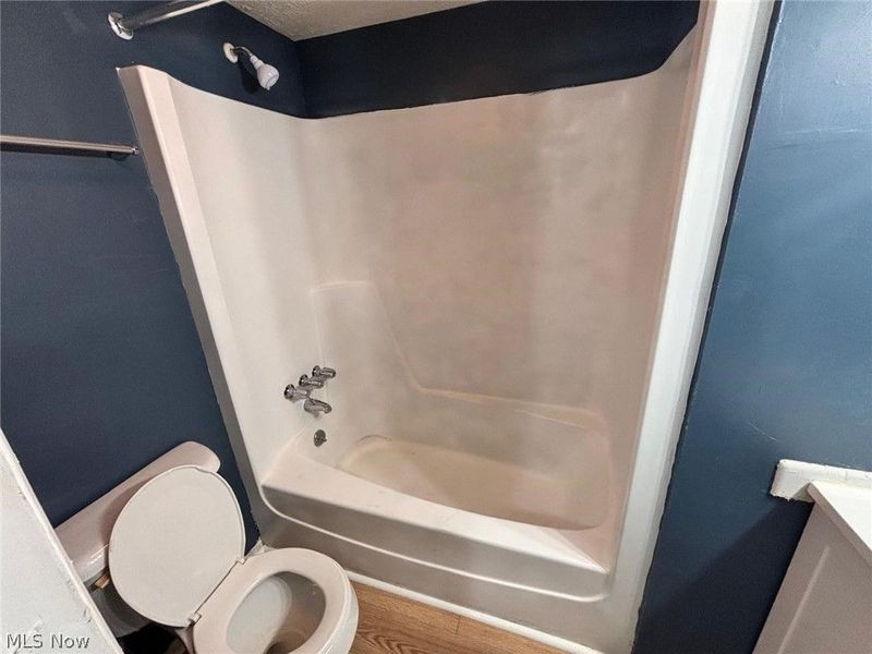 519 Crosby Street, Unit 9, Akron, OH 44302 Photo 6