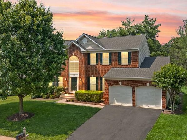 828 ANTHONY COURT SE, LEESBURG, VA 20175