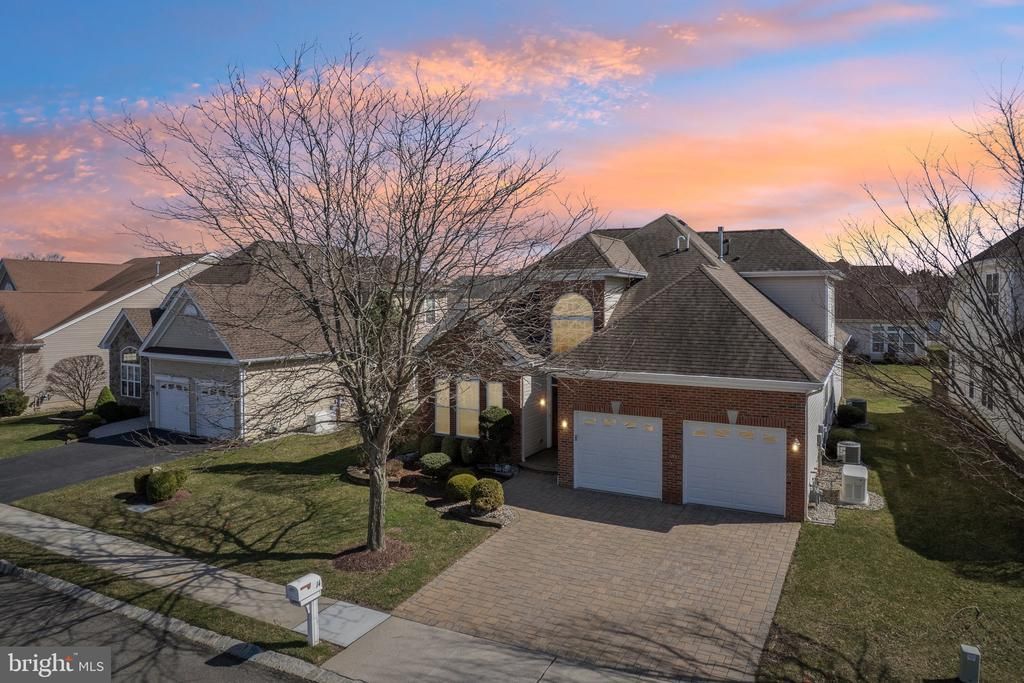 14 Cobblestone Boulevard, Monroe Township, NJ 08831 Main Photo