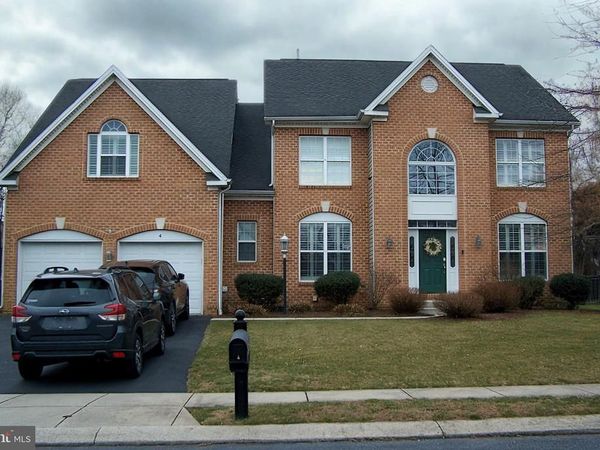 4 HUNT PLACE, MECHANICSBURG, PA 17050