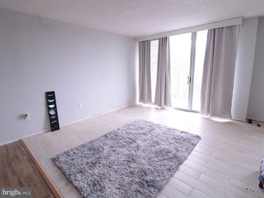 2059 HUNTINGTON AVENUE , Unit 702, ALEXANDRIA, VA 22303