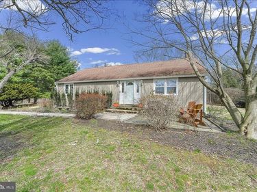 212 W WOODVIEW ROAD, WEST GROVE, PA 19390