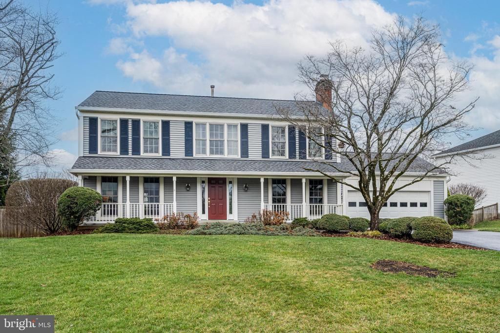 17100 Flatwood Drive, Rockville, MD 20855 Main Photo