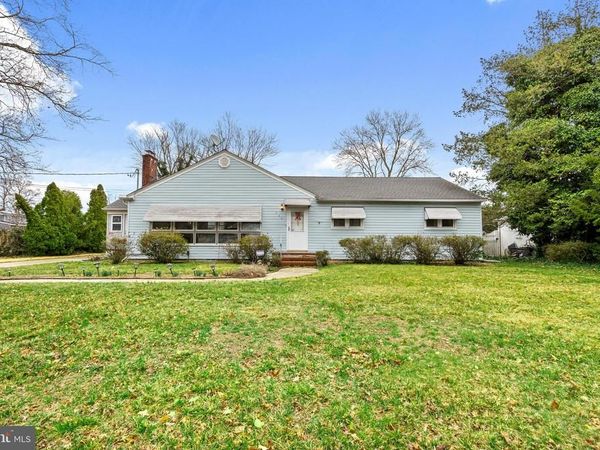 503 HAZEL AVENUE , VINELAND, NJ 08360