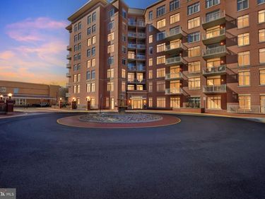 4490 MARKET COMMONS DRIVE, Unit 110, FAIRFAX, VA 22033