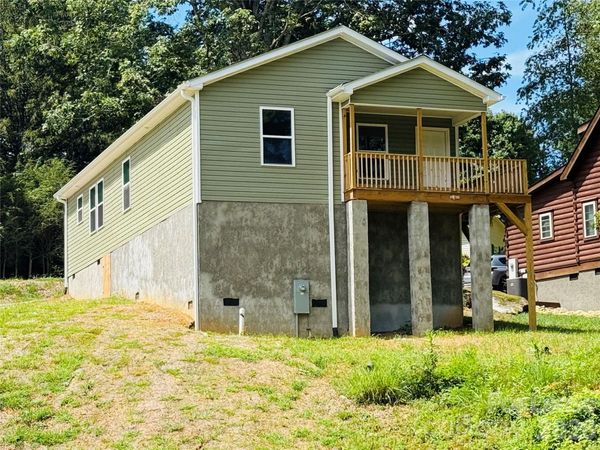 509 Bonner Street, Hendersonville, NC 28739