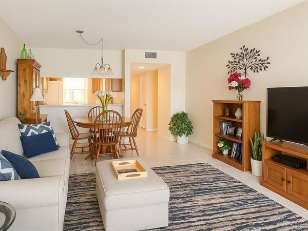 9832 W Mcnab Road, Tamarac, FL 33321