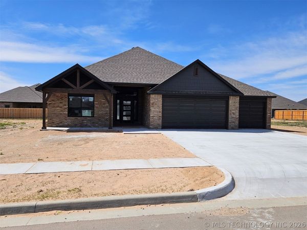 10868 S 278th East Avenue , Coweta, OK 74429