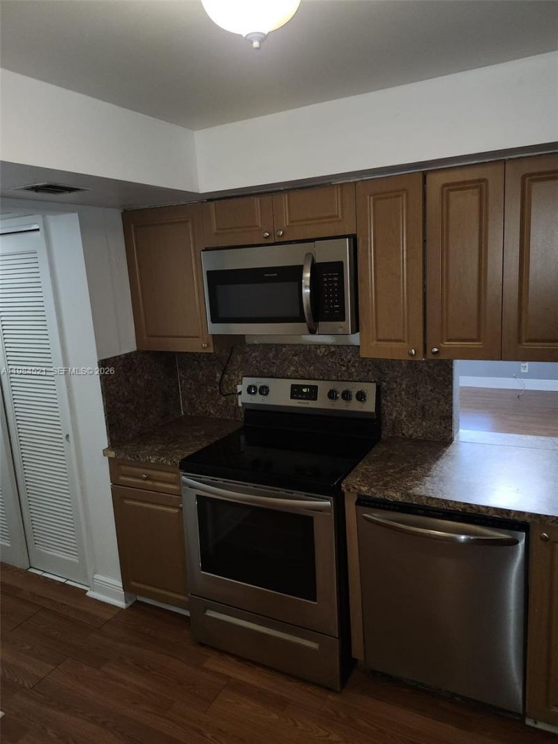 14901 SW 4th St , Unit 14A, Pembroke Pines, FL 33027 Photo