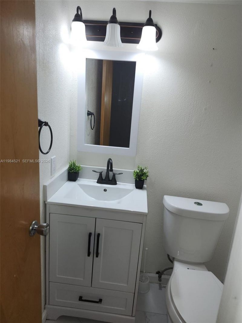 14901 SW 4th St , Unit 14A, Pembroke Pines, FL 33027 Photo