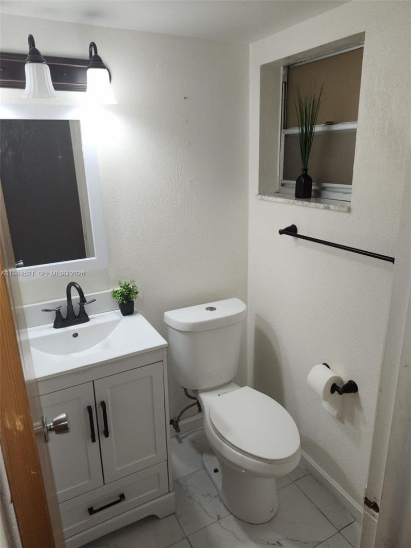 14901 SW 4th St , Unit 14A, Pembroke Pines, FL 33027 Photo