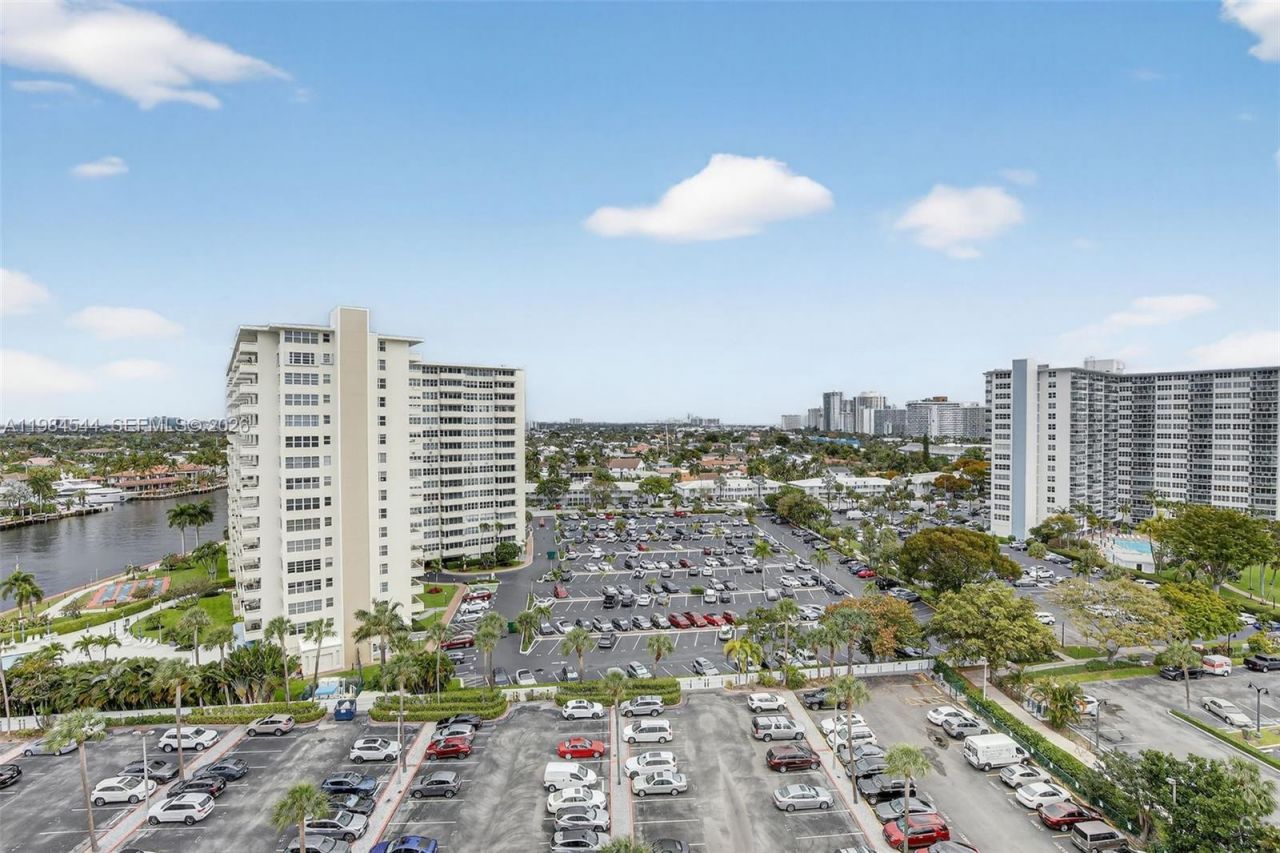 3233 NE 34th St, Unit 1207, Fort Lauderdale, FL 33308 Photo