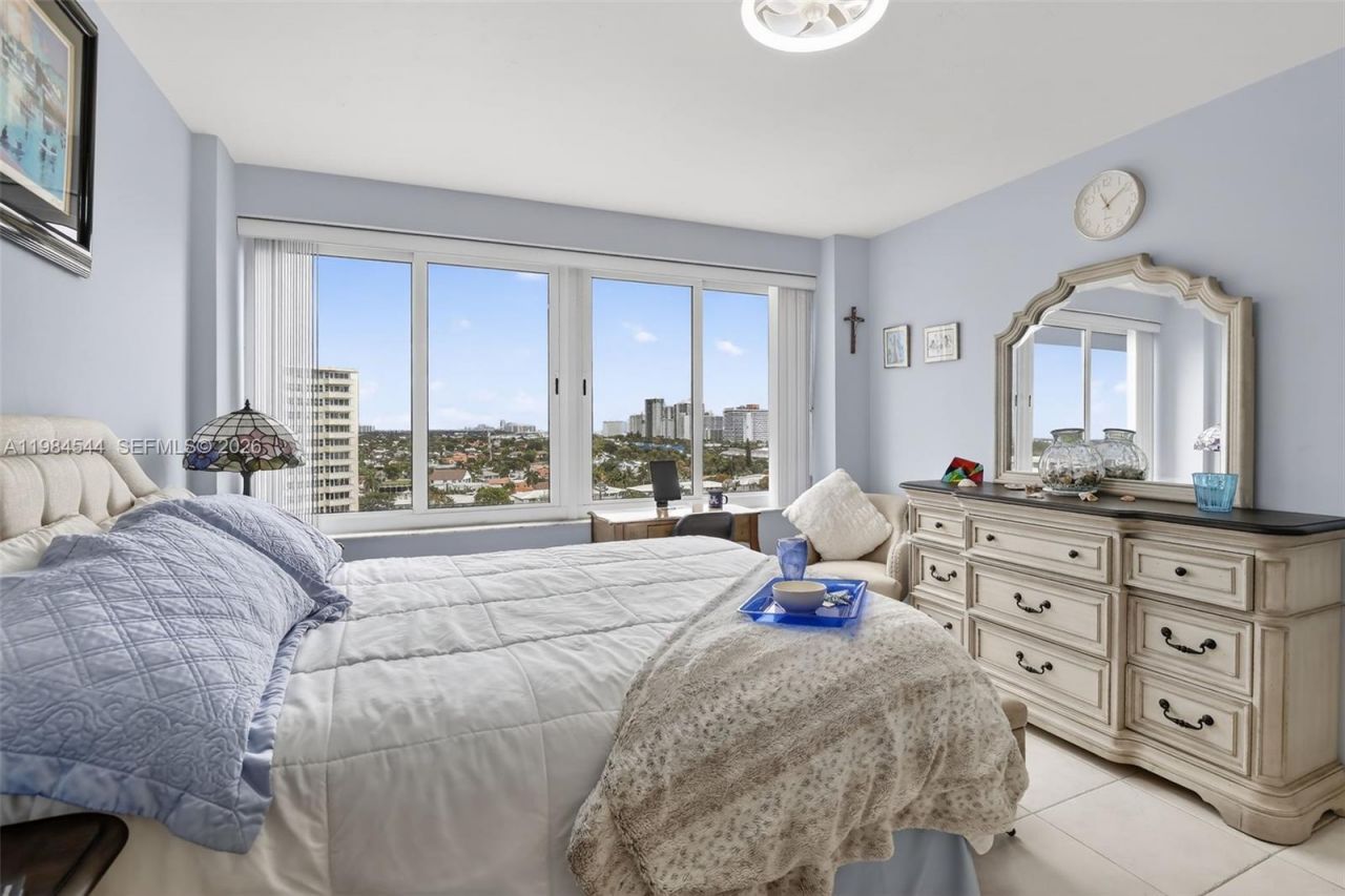 3233 NE 34th St, Unit 1207, Fort Lauderdale, FL 33308 Photo