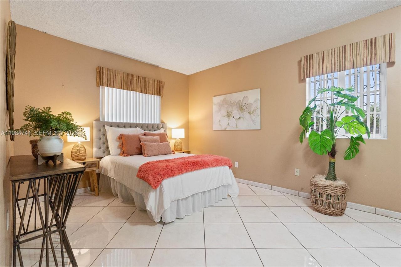 7600 W 12th Ave, Hialeah, FL 33014 Photo